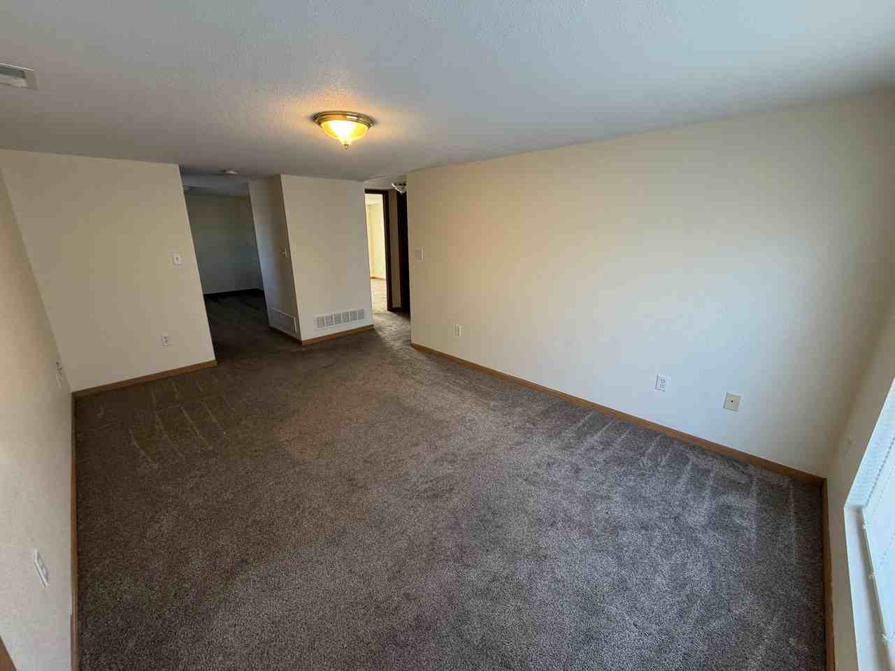 614 1/2 Broad St #1 - Photo 2 of 11