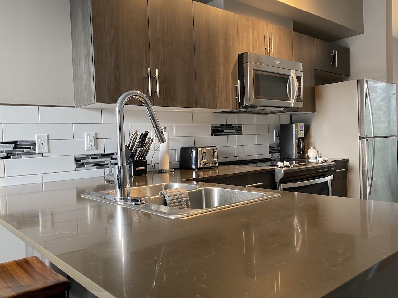 110 Baxter Ave #305 - Photo 2 of 18