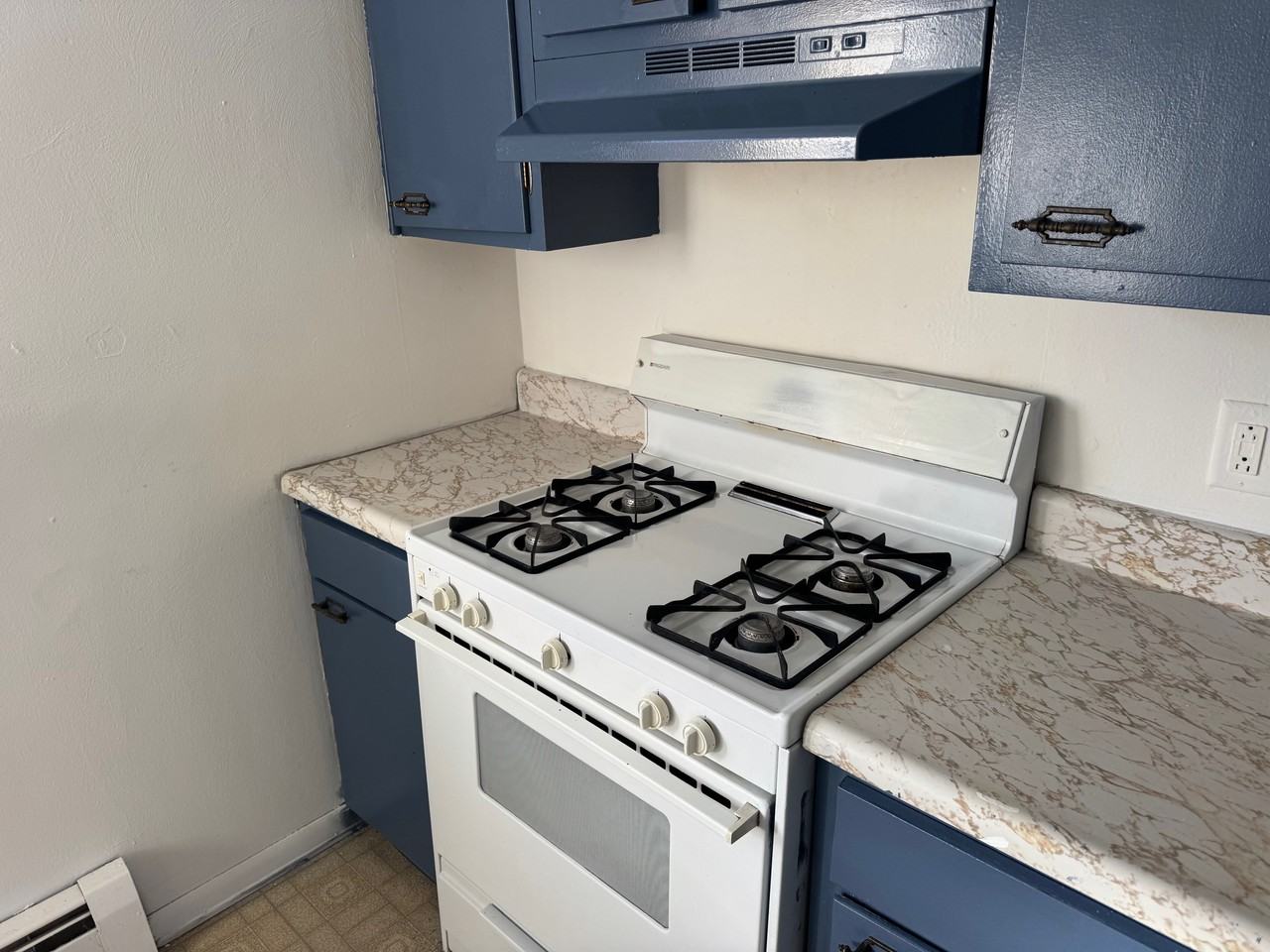 9 Marvin St #1 - Photo 2 of 11