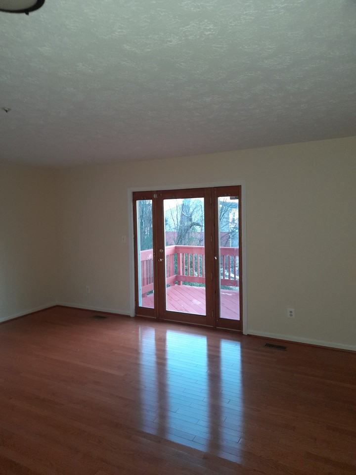 2703 Claybrooke Dr #2703 - Photo 2 of 10