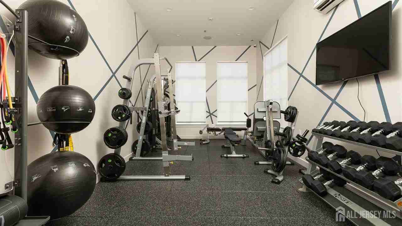 42 Kennedy Blvd #519 - Photo 3 of 12