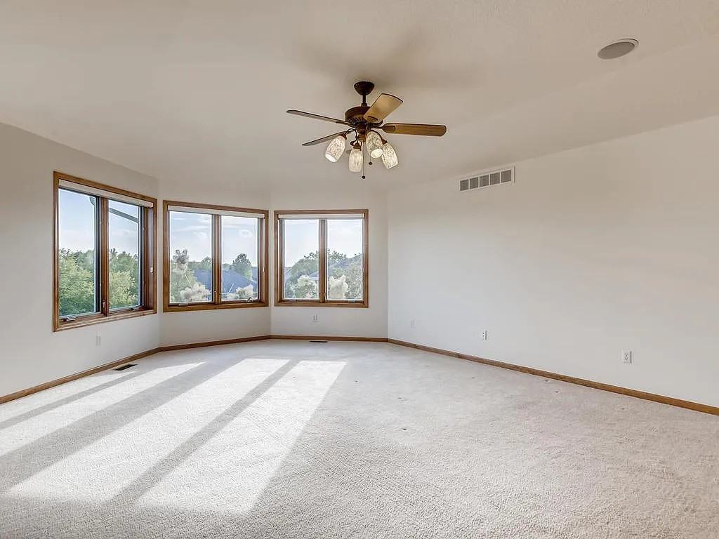 18605 Overland Trl #NA - Photo 3 of 21