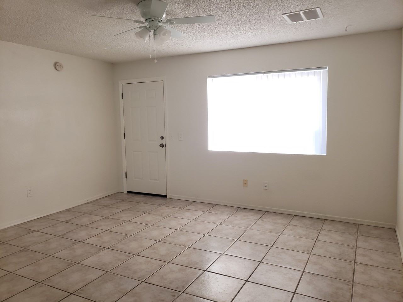 3131 E Butler Ave #3 - Photo 3 of 18