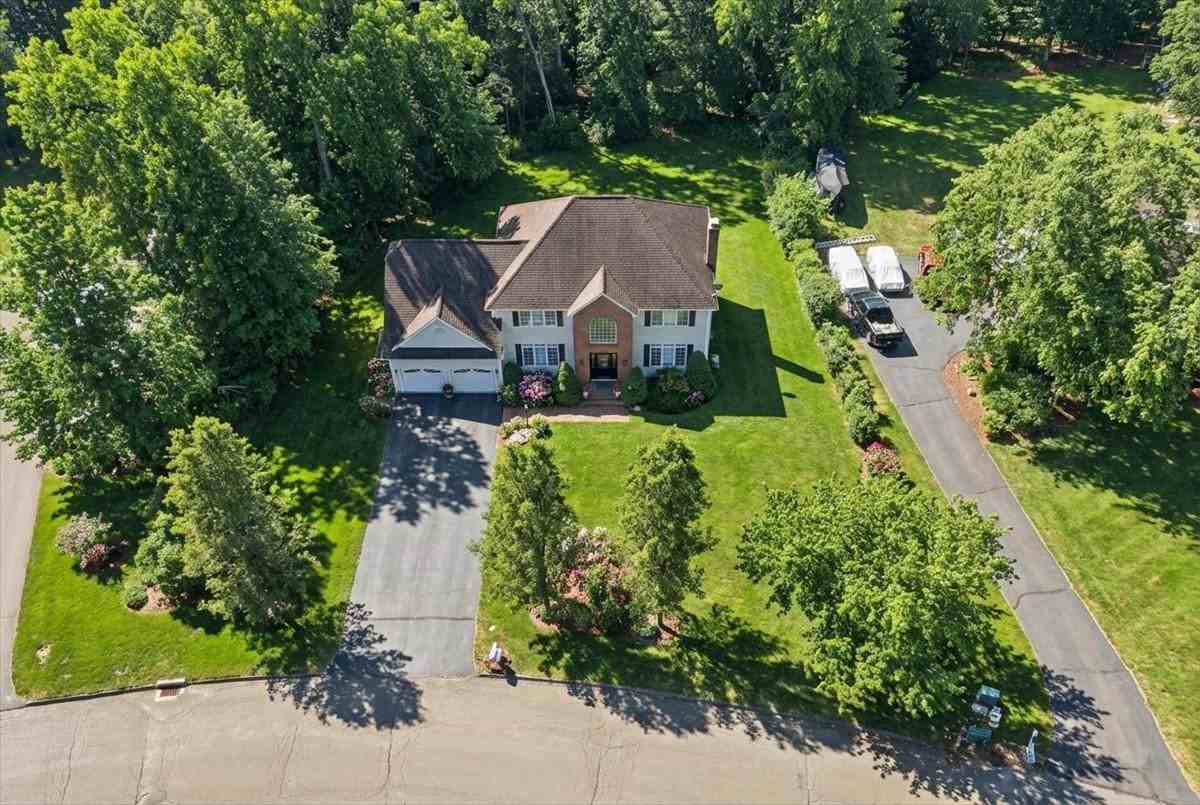 48 Blue Hills Dr #NA - Photo 3 of 28