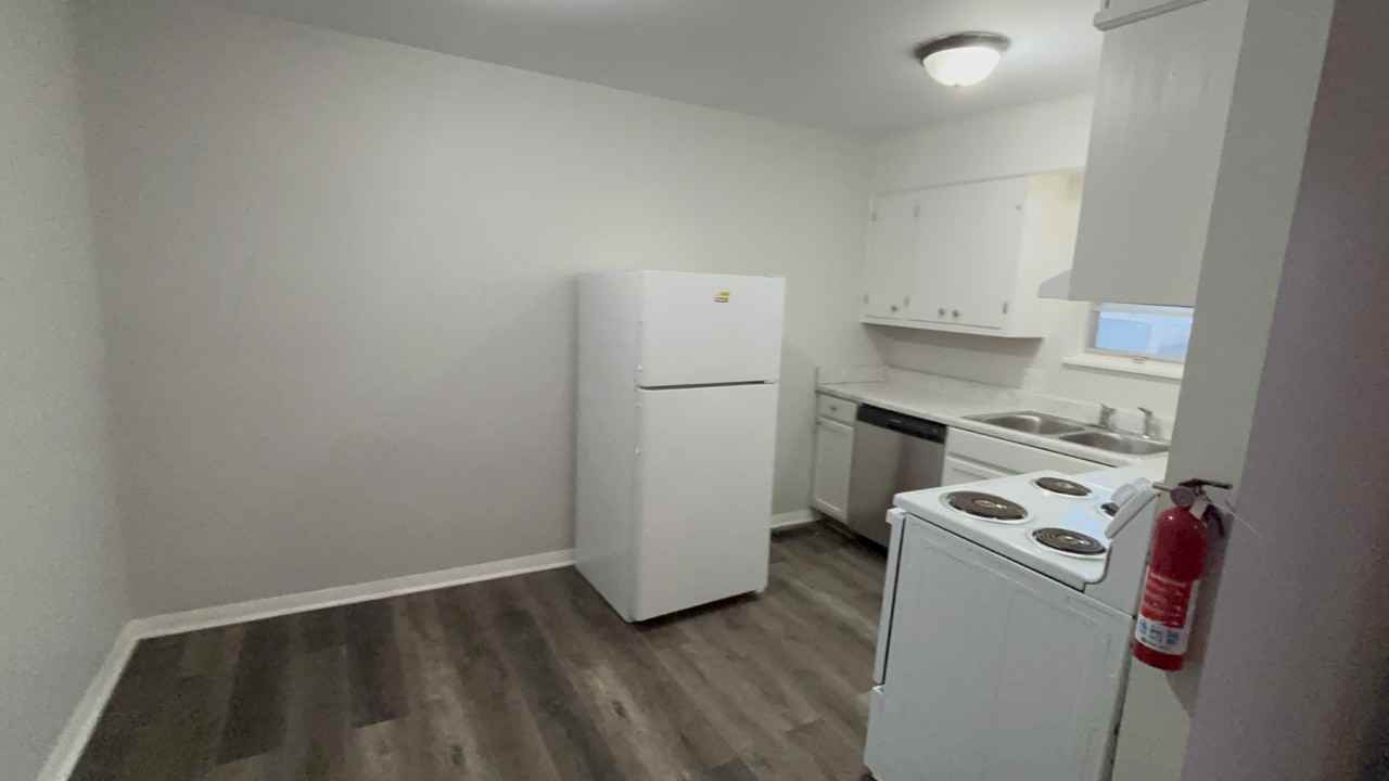 1100 2nd St Sw #4 - Photo 2 of 7