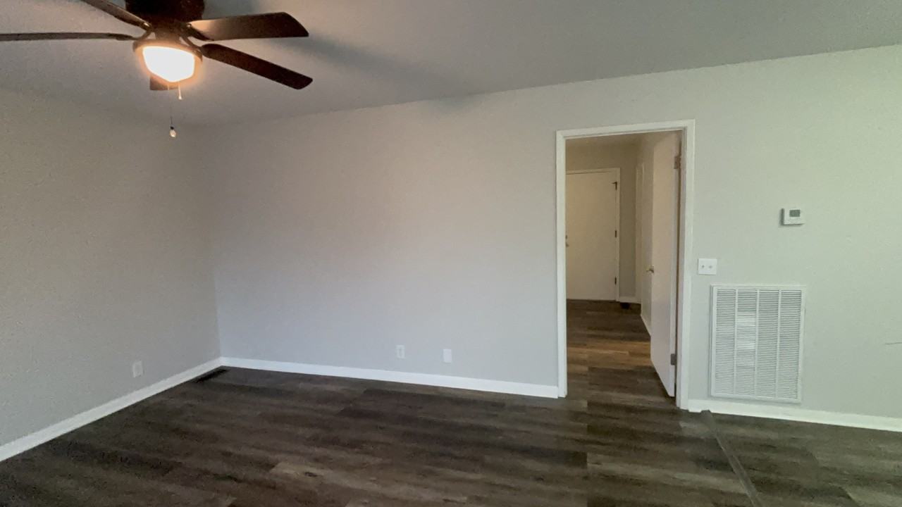 1100 2nd St Sw #4 - Photo 5 of 7