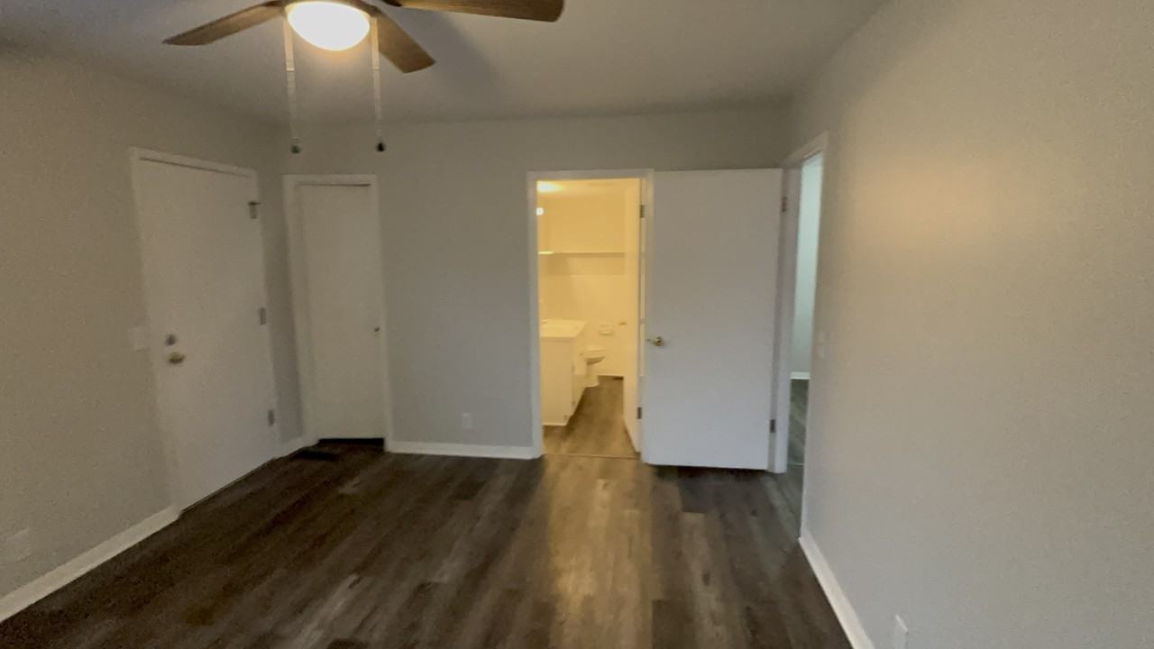 1100 2nd St Sw #4 - Photo 6 of 7