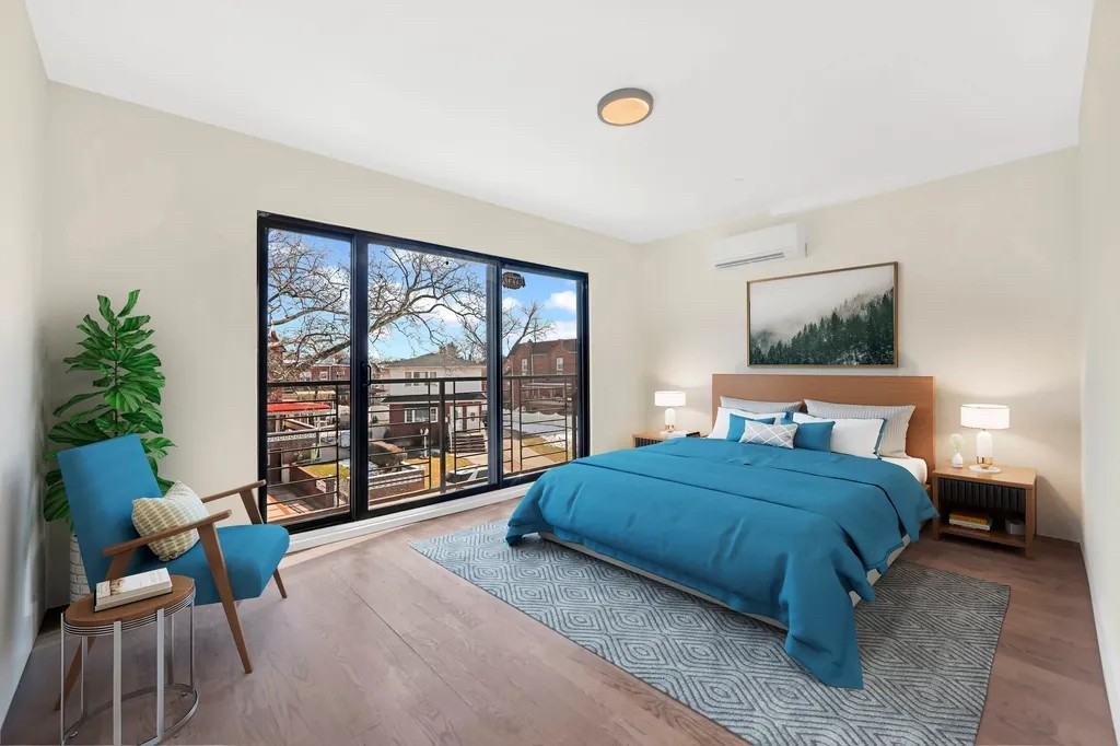 694 E 38th St #2 - Photo 5 of 14