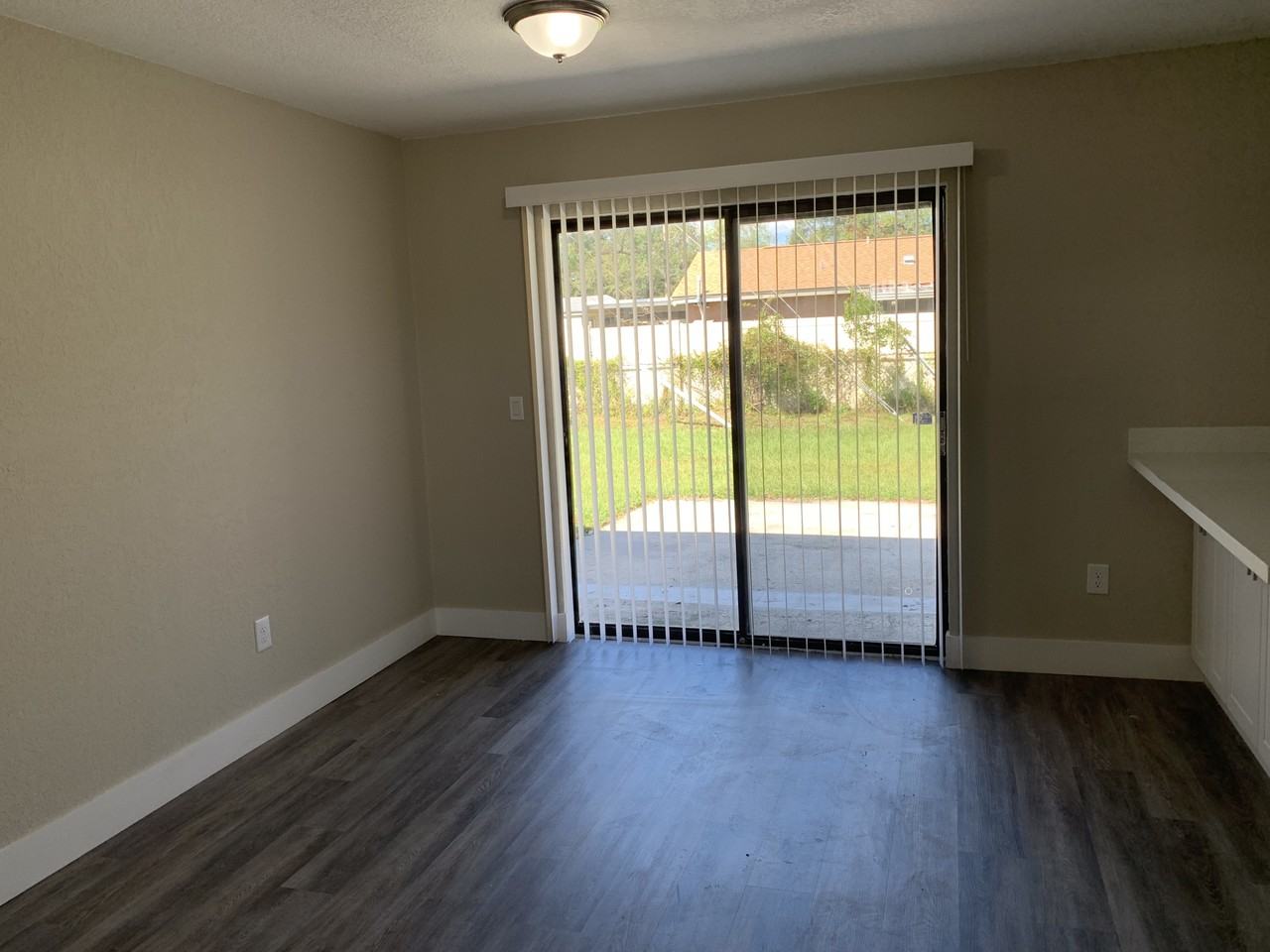 5618 12th Ave S #NA - Photo 3 of 11