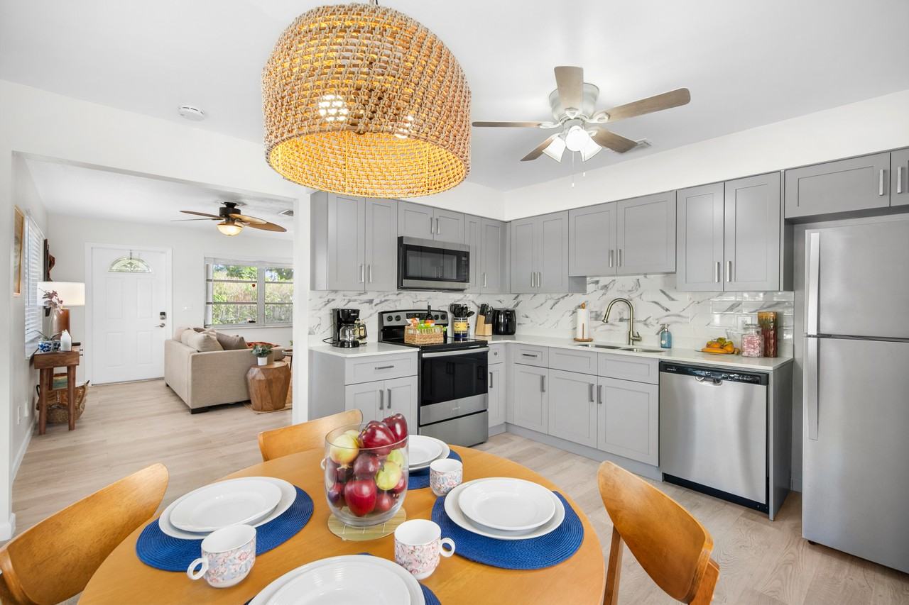 108 Se 4th Ter #A - Photo 7 of 19