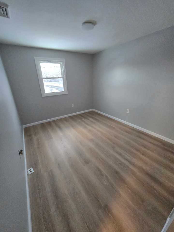 149 Rethal St #149 - Photo 4 of 10
