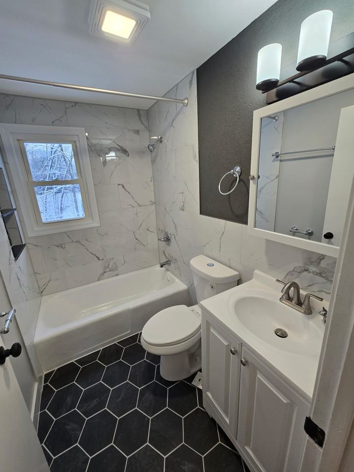 149 Rethal St #149 - Photo 5 of 10