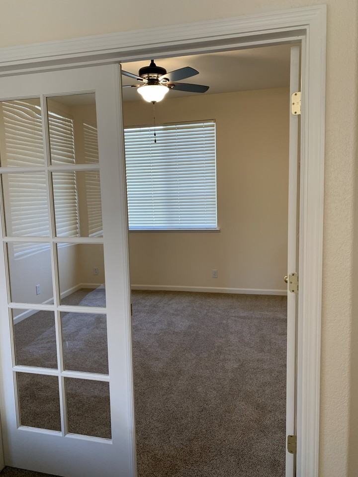 1504 Crest View Rd #NA - Photo 7 of 12