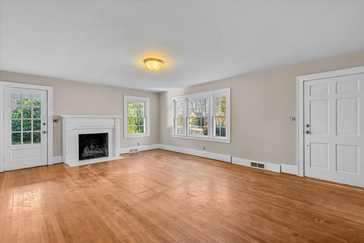 807 Shamrock Rd #NA - Photo 6 of 33