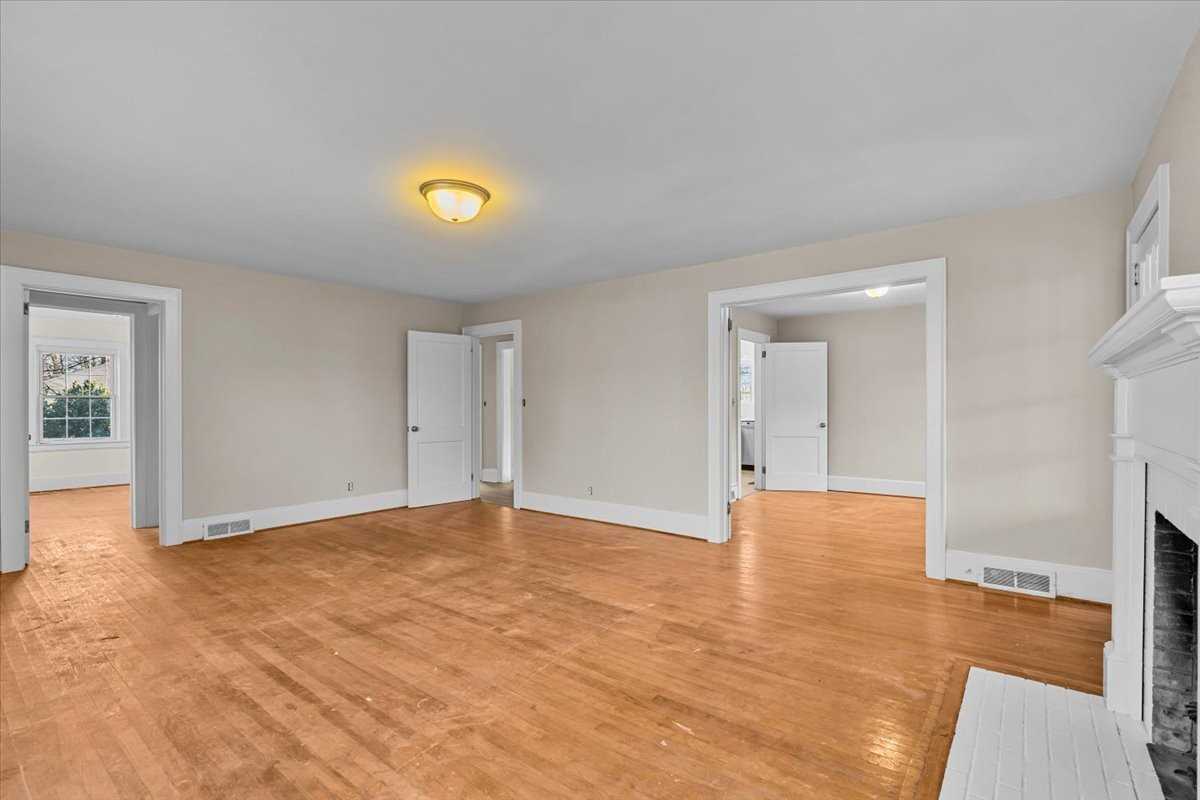 807 Shamrock Rd #NA - Photo 7 of 33