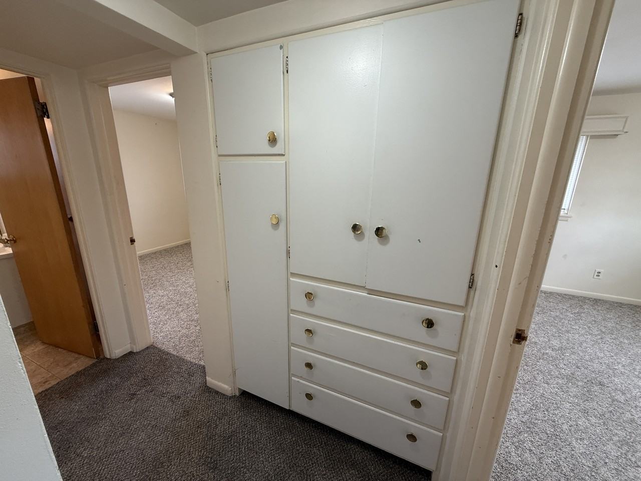 704 14th St S #6 - Photo 6 of 12