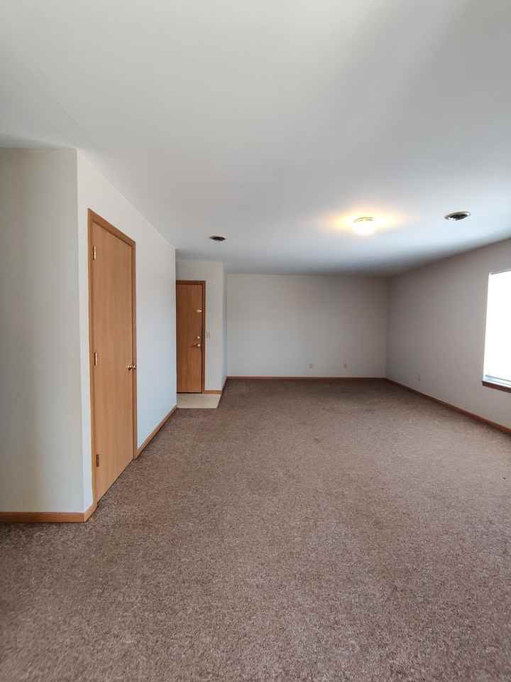 1240 / 3937 E 2603rd Rd, Sheridan - Photo 5 of 13