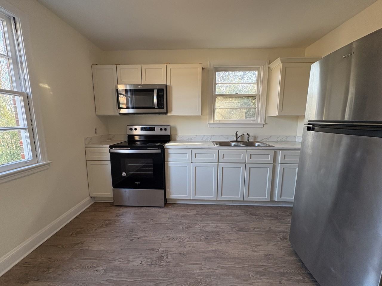 1512 Augusta Street - Photo 3 of 7