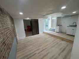 featured image of 101 Squires Ave