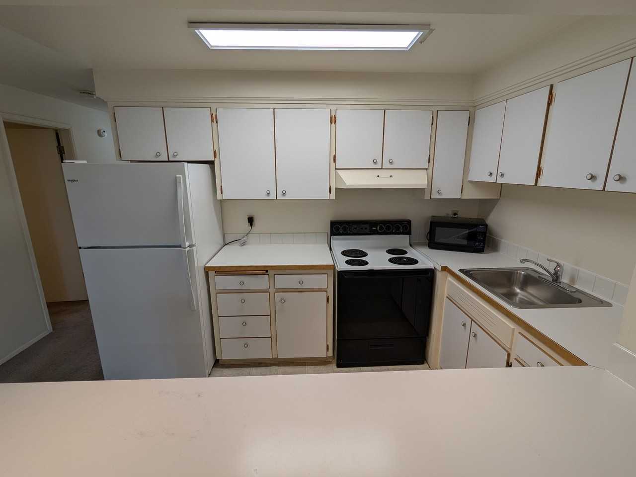 240 5th Avenue - Photo 4 of 15