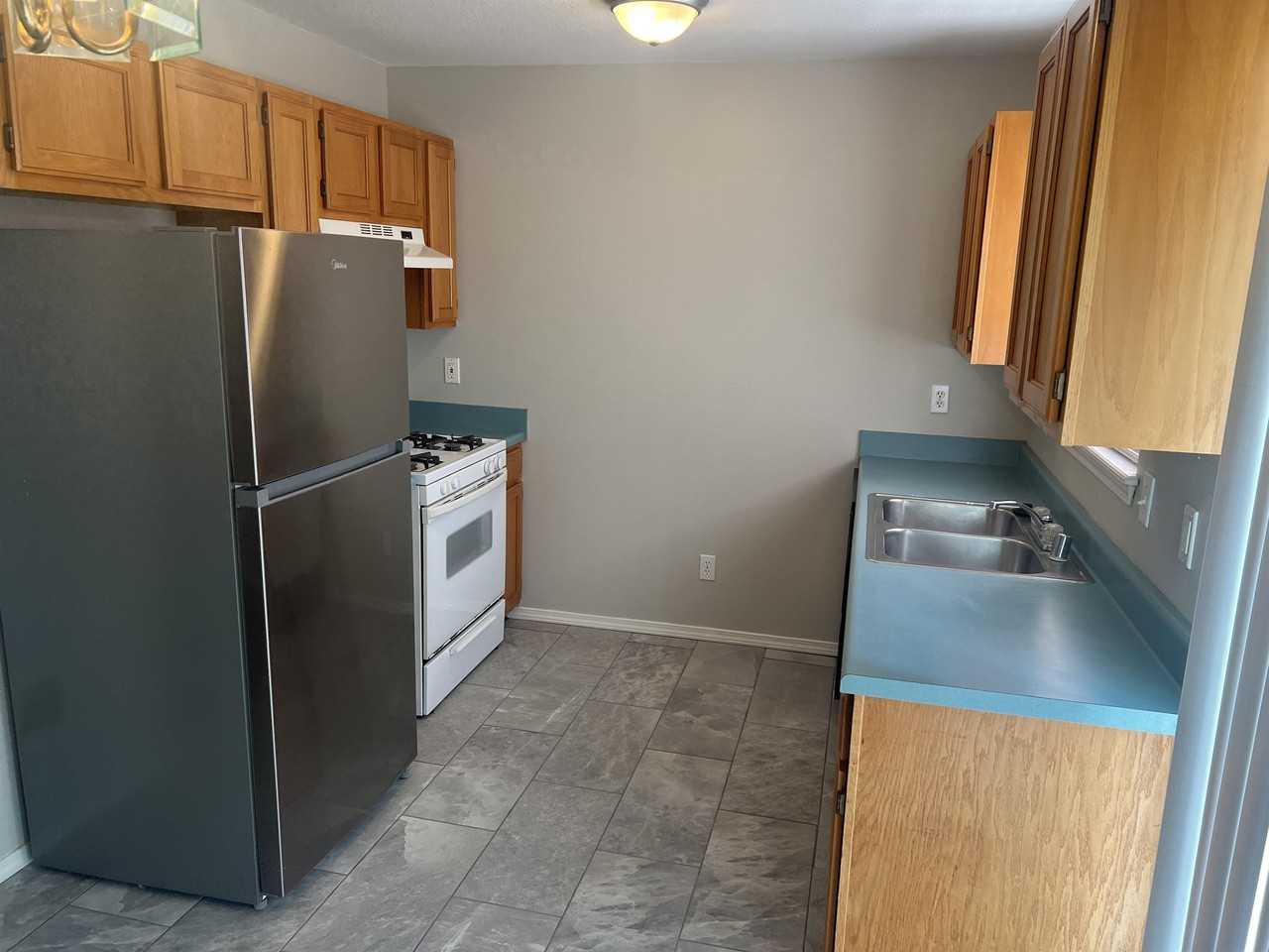 803 SE First ST (New) - Photo 2 of 8