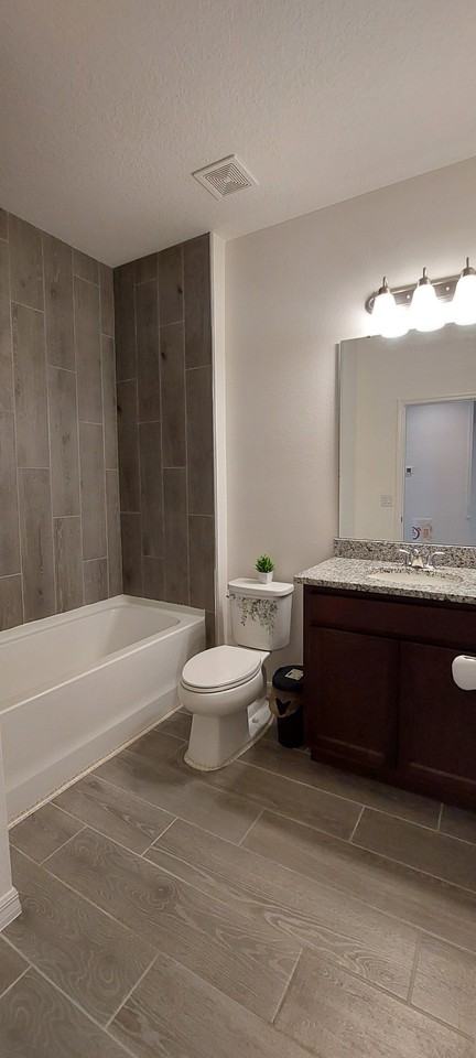 1608 Sky Lakes Dr #1 - Photo 7 of 14