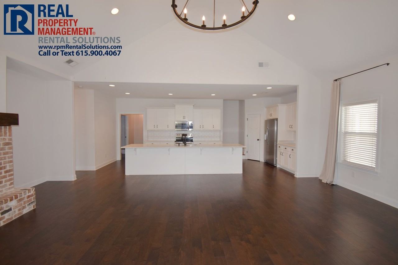 340 Rockcastle Dr - Photo 7 of 32