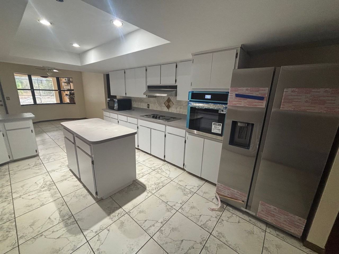 6520 W Candier Ct - Photo 5 of 22