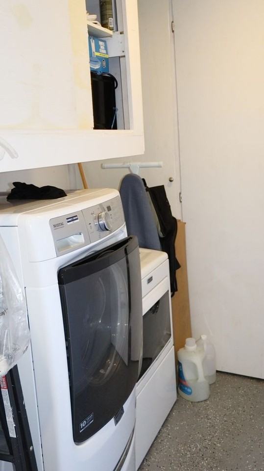 1534 Coronado Ave - Photo 5 of 40