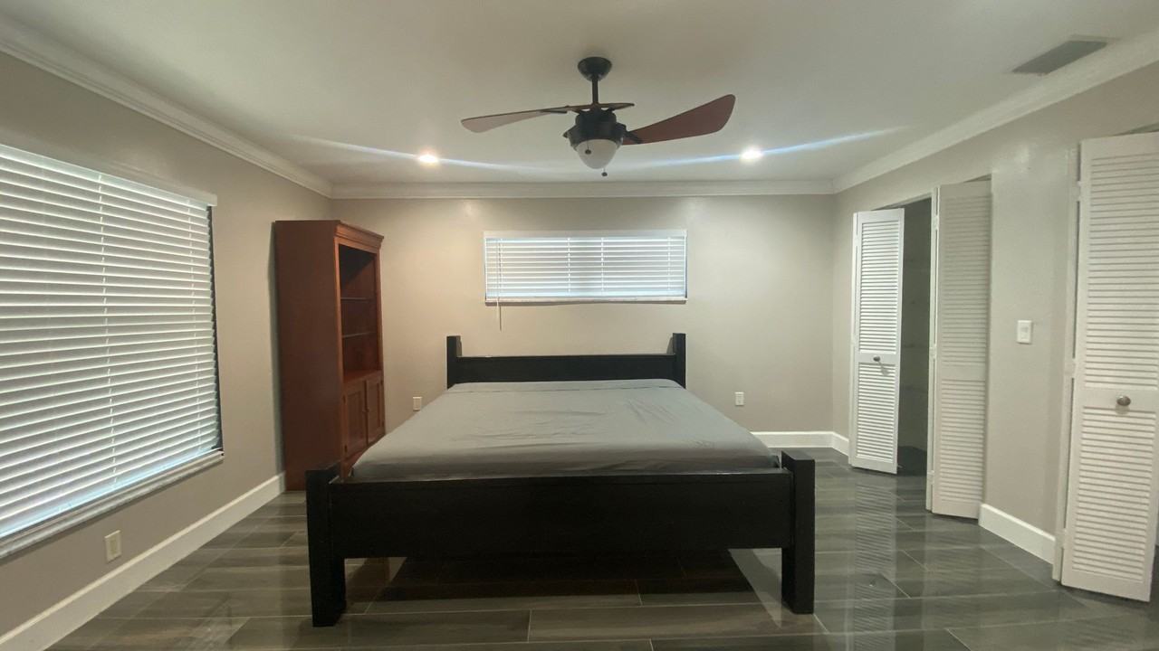 6120 Barnard Rd - Photo 7 of 25