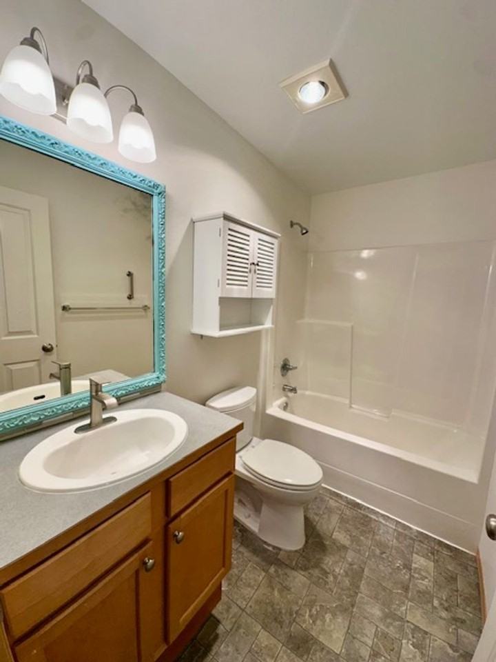 24016 Se 282nd St - Photo 5 of 23