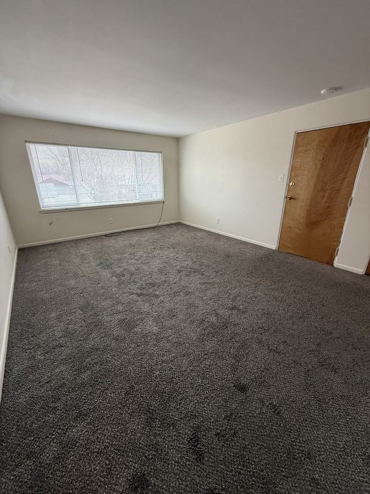 704 14th Street South - Photo 2 of 12