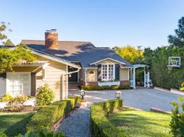 featured image of 4125 Via Nivel