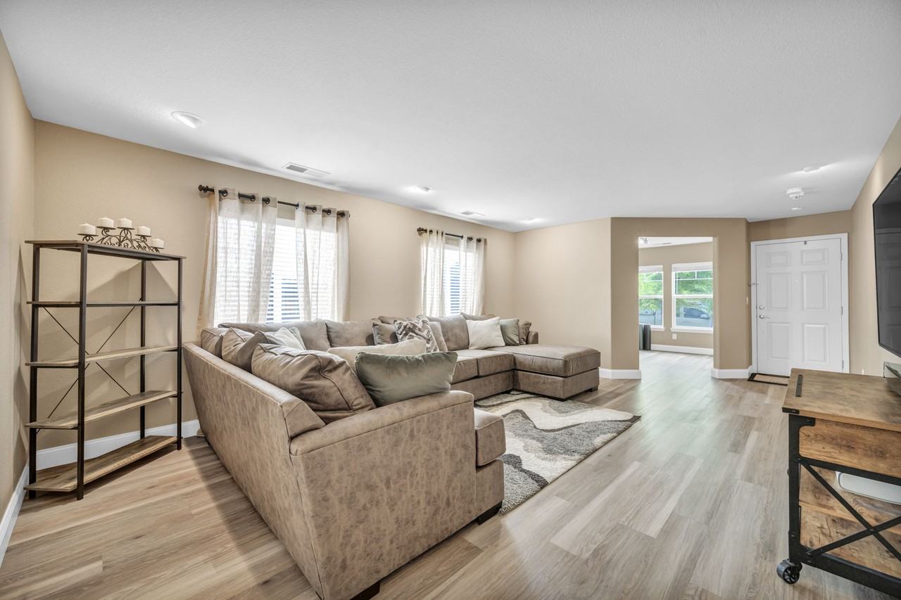 8918 Grisom Way #1 - Photo 6 of 32