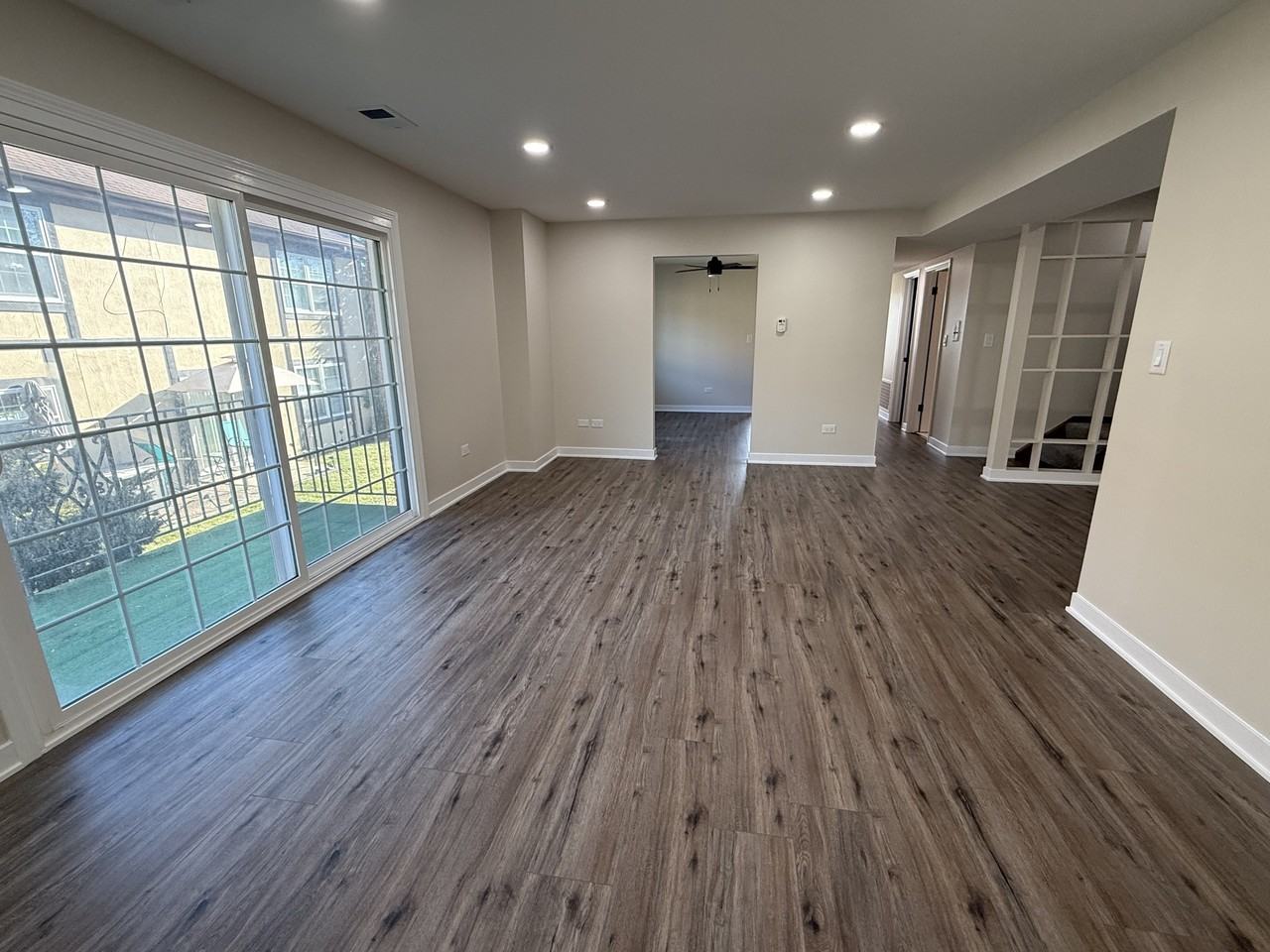 765 Garland Place - Photo 4 of 11