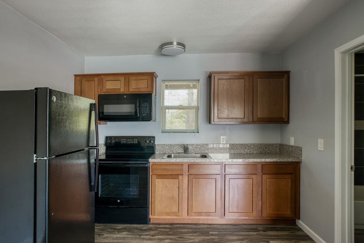 Lucky Star Flats - Photo 4 of 24