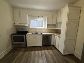 636 Oxford St #1 - Photo 1 of 1