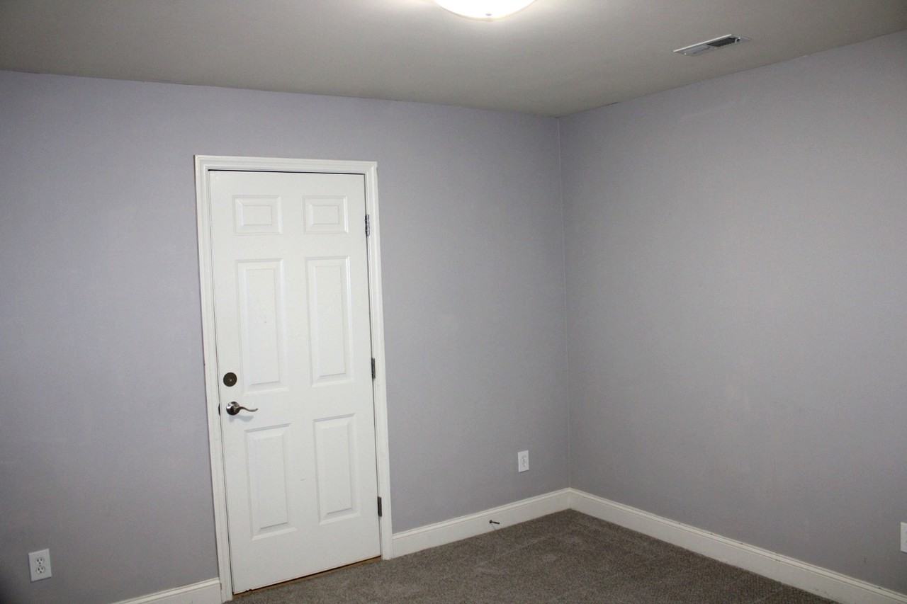 176 Fields Pond Dr #1 - Photo 6 of 10