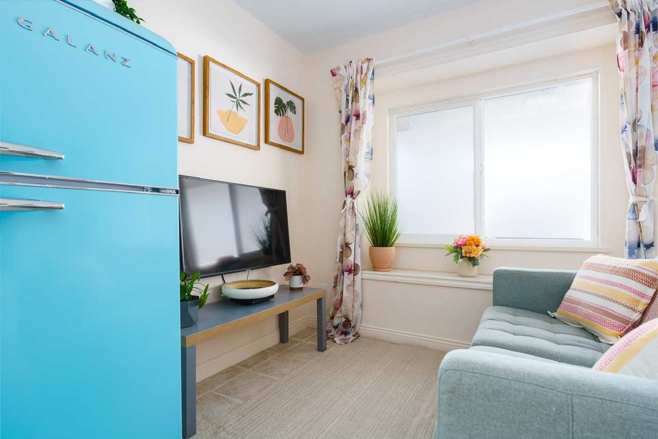 759 51st Ave E - Photo 3 of 10