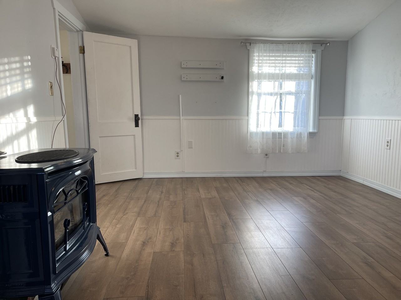 106 Suncrest Road - Photo 6 of 21