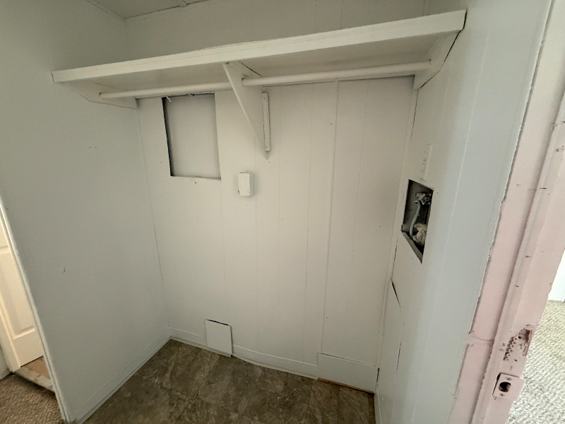 2006 10th Ave N - Photo 3 of 18