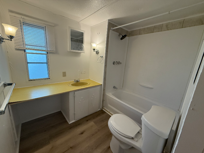 2006 10th Ave N - Photo 4 of 18