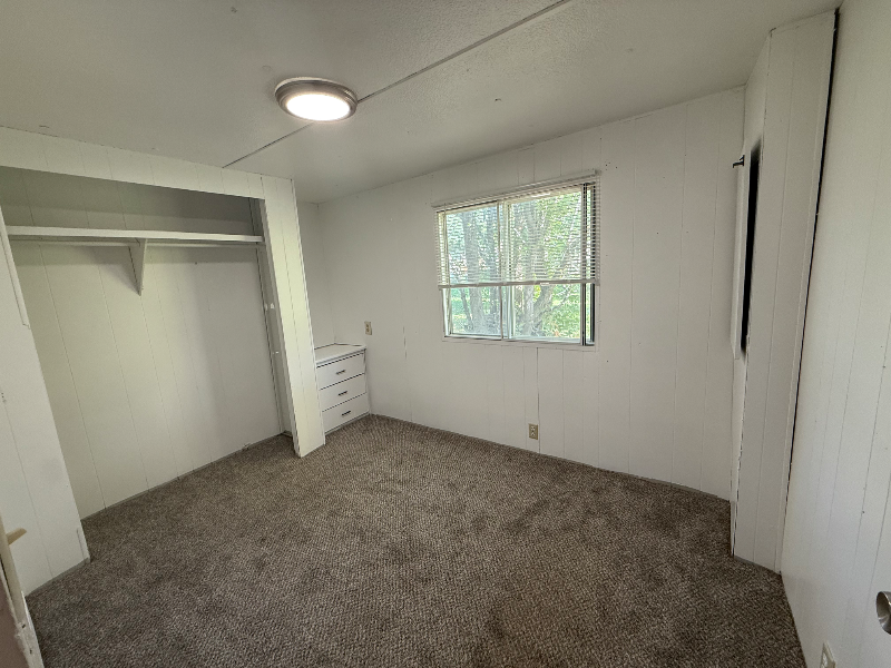 2006 10th Ave N - Photo 5 of 18