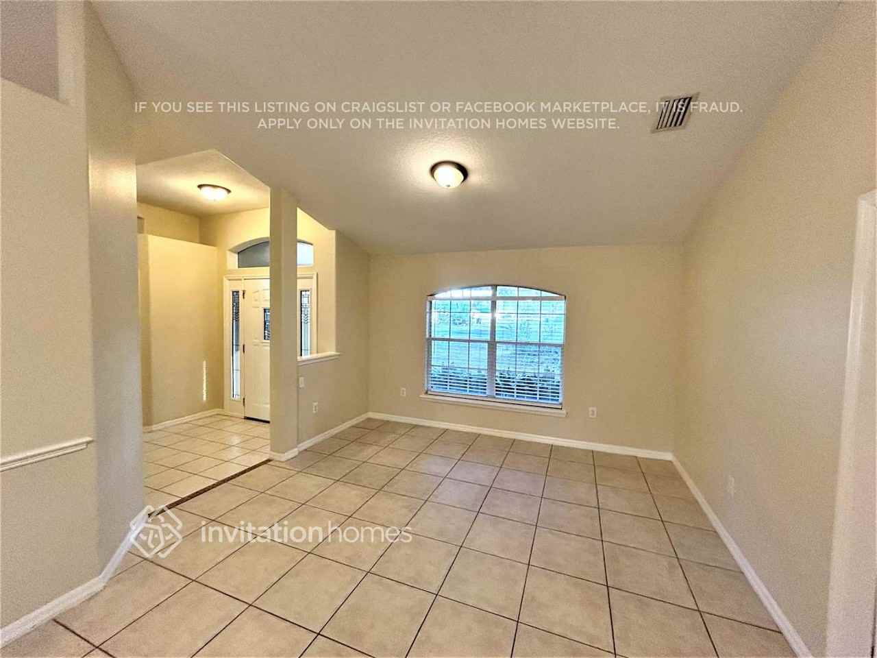 5390 Norris Lake Ct - Photo 3 of 6