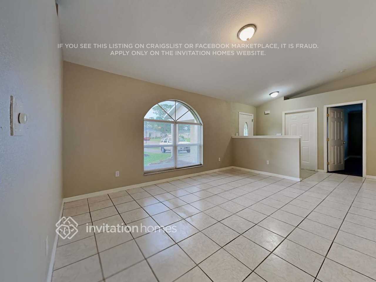 2252 S Chamberlain Blvd - Photo 4 of 16