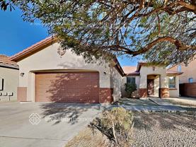 9526 W Minnezona Ave - Photo 1 of 1