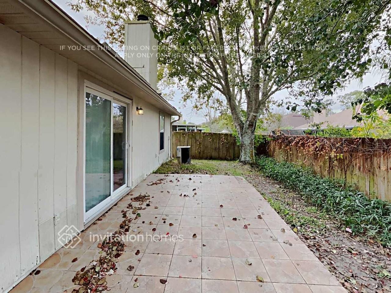 11274 Finchley Ln - Photo 5 of 6