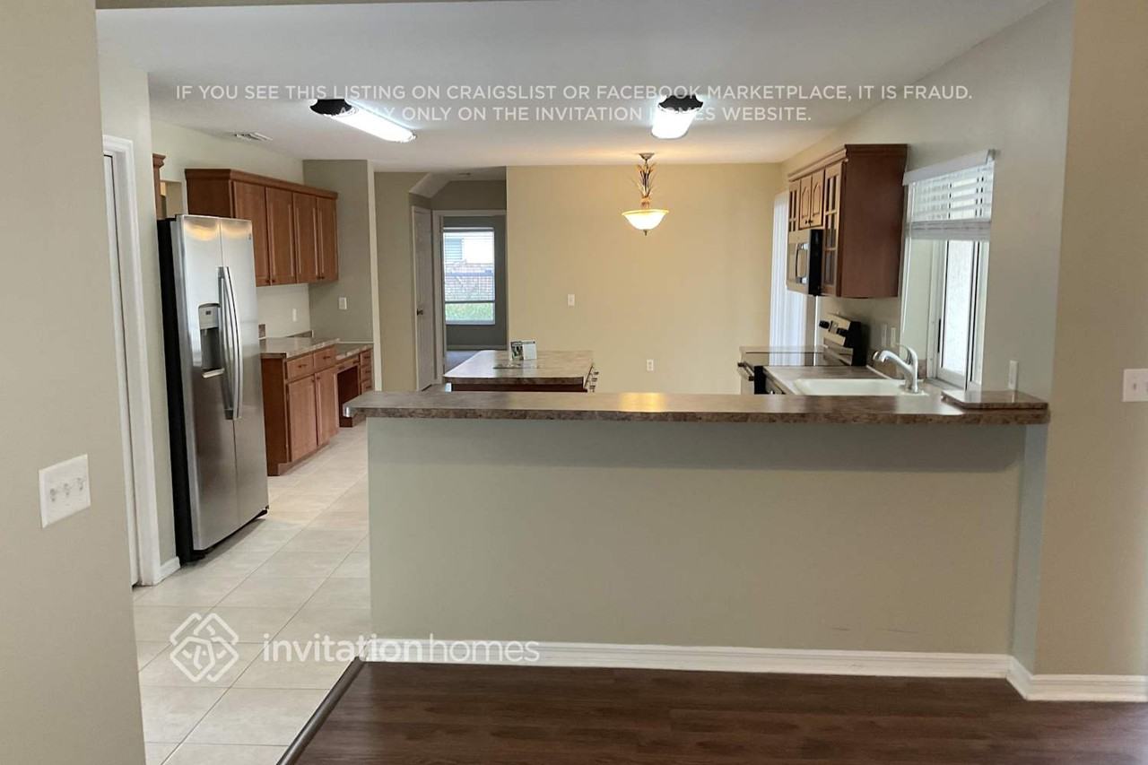 1334 Scattered Pines Pl - Photo 4 of 13