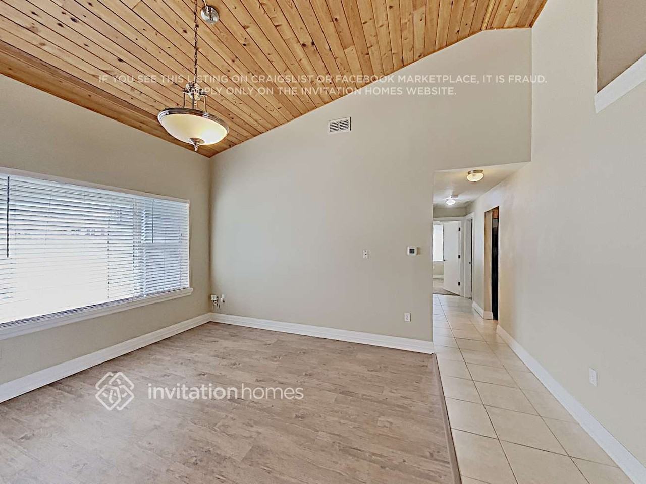 10613 Lakeshore Dr - Photo 5 of 18