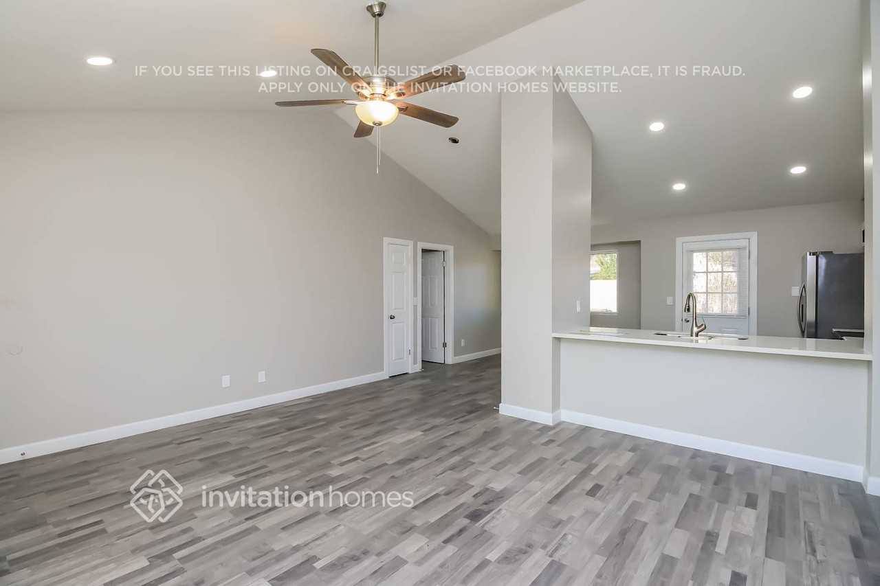 3520 E Pueblo Ave - Photo 4 of 16